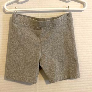 Spotted Zebragray athletic shorts. SZ 4T